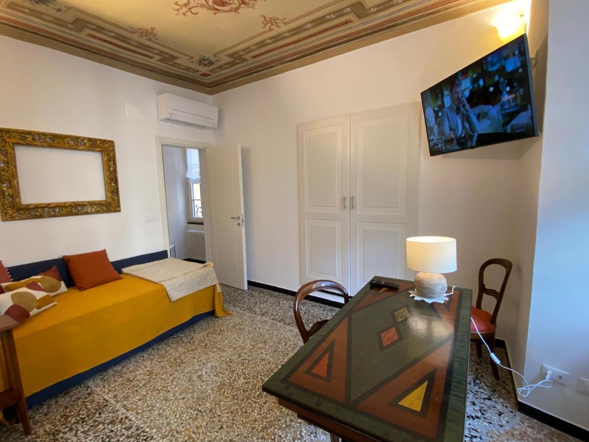 Suites 5 Stelle nel Borgo di Varazze Esterno foto