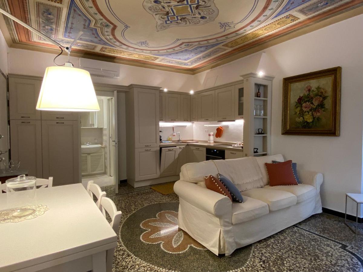 Suites 5 Stelle nel Borgo di Varazze Esterno foto